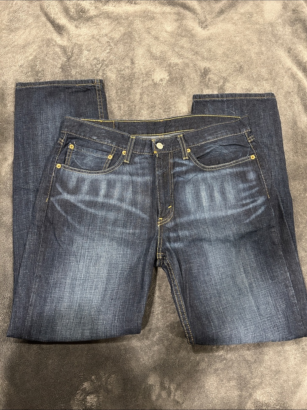 Levi's Men's Indigo Straight Leg Jeans - Picture 2 of 5